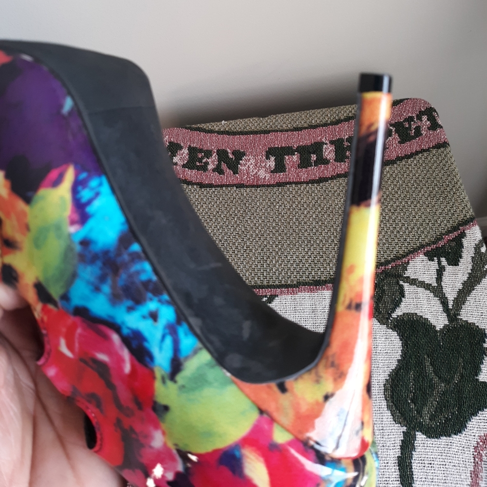 Multicolored Peep Toe Booties - Picture 4 of 7